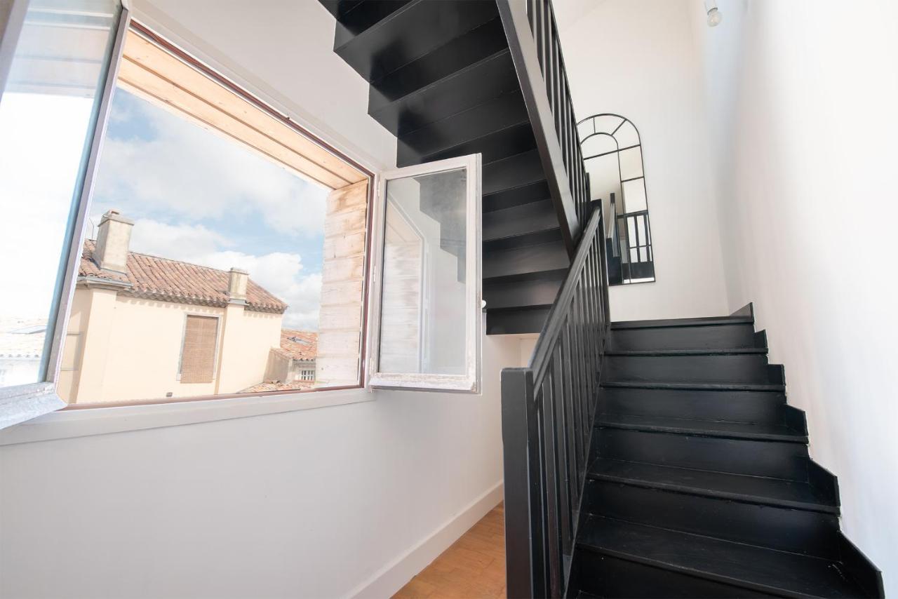 Charmand Duplex Avec Vue Sur La Cite & Les Toits Lägenhet Carcassonne Exteriör bild