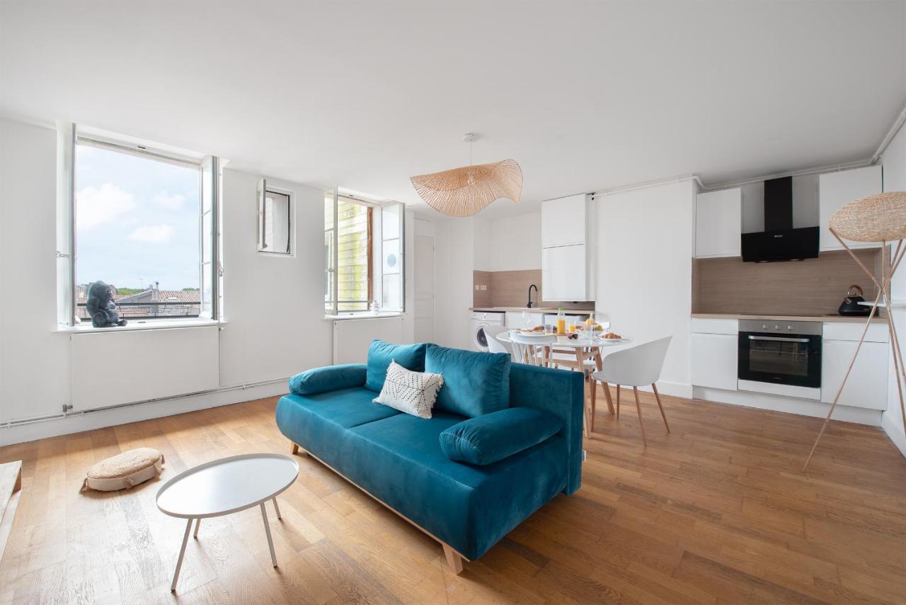 Charmand Duplex Avec Vue Sur La Cite & Les Toits Lägenhet Carcassonne Exteriör bild
