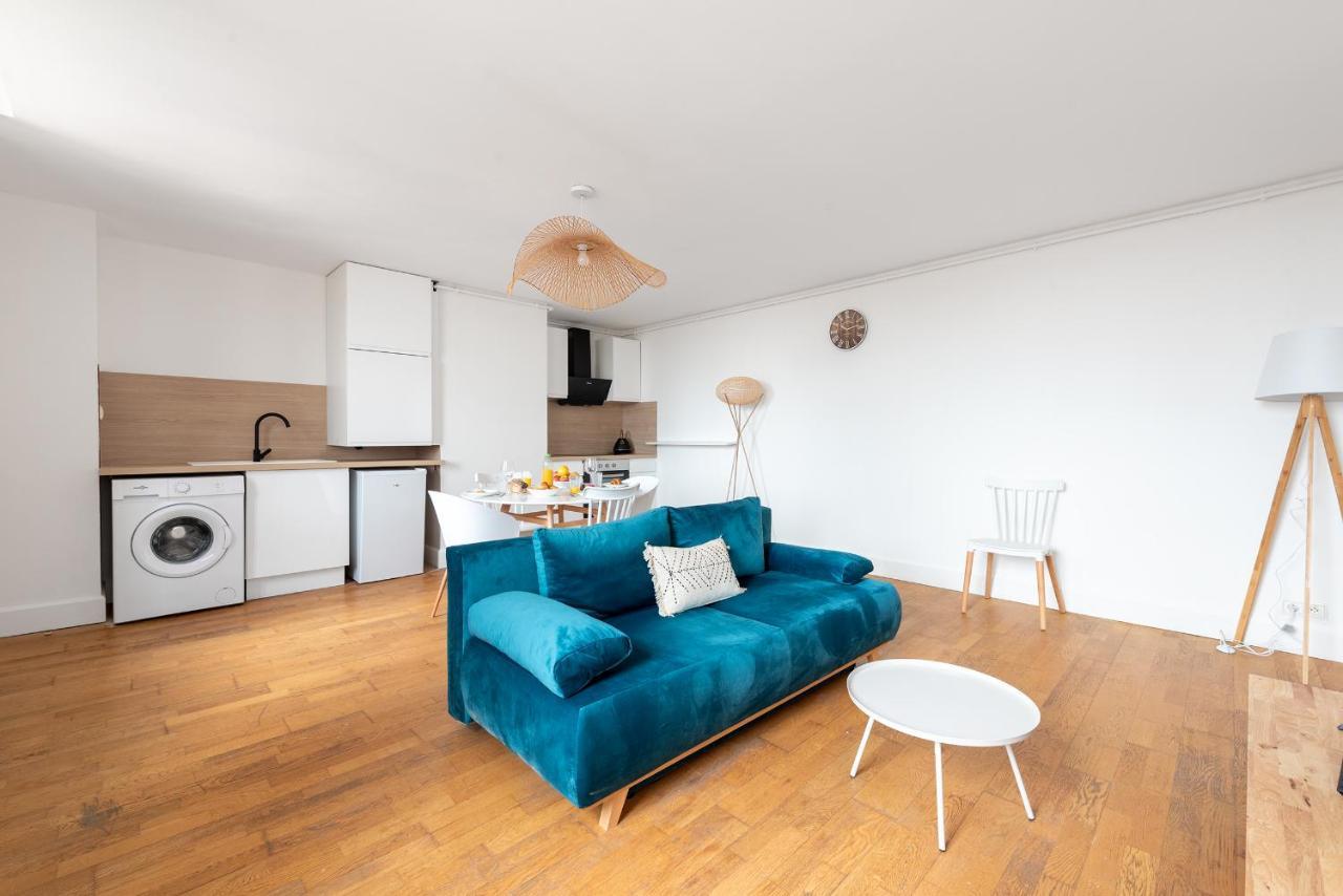Charmand Duplex Avec Vue Sur La Cite & Les Toits Lägenhet Carcassonne Exteriör bild